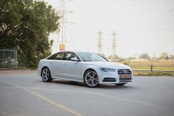 S6 4.0 TFSI QUATTRO | GCC Specs | REF#A85789