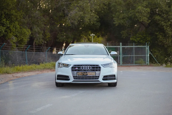 S6 4.0 TFSI QUATTRO | GCC Specs | REF#A85789