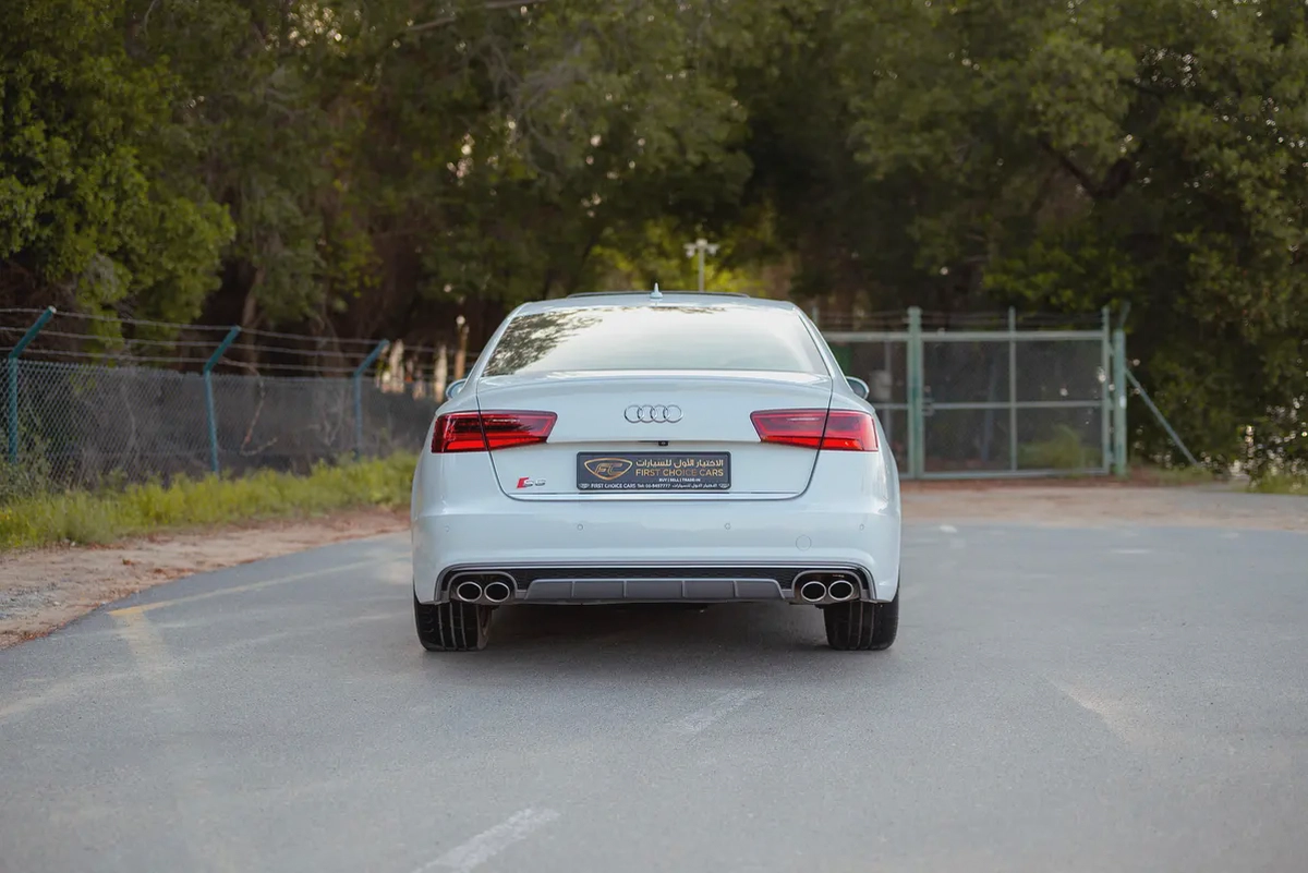 S6 4.0 TFSI QUATTRO | GCC Specs | REF#A85789-6-6