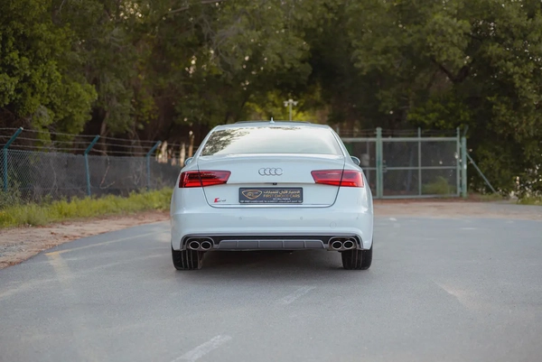 S6 4.0 TFSI QUATTRO | GCC Specs | REF#A85789