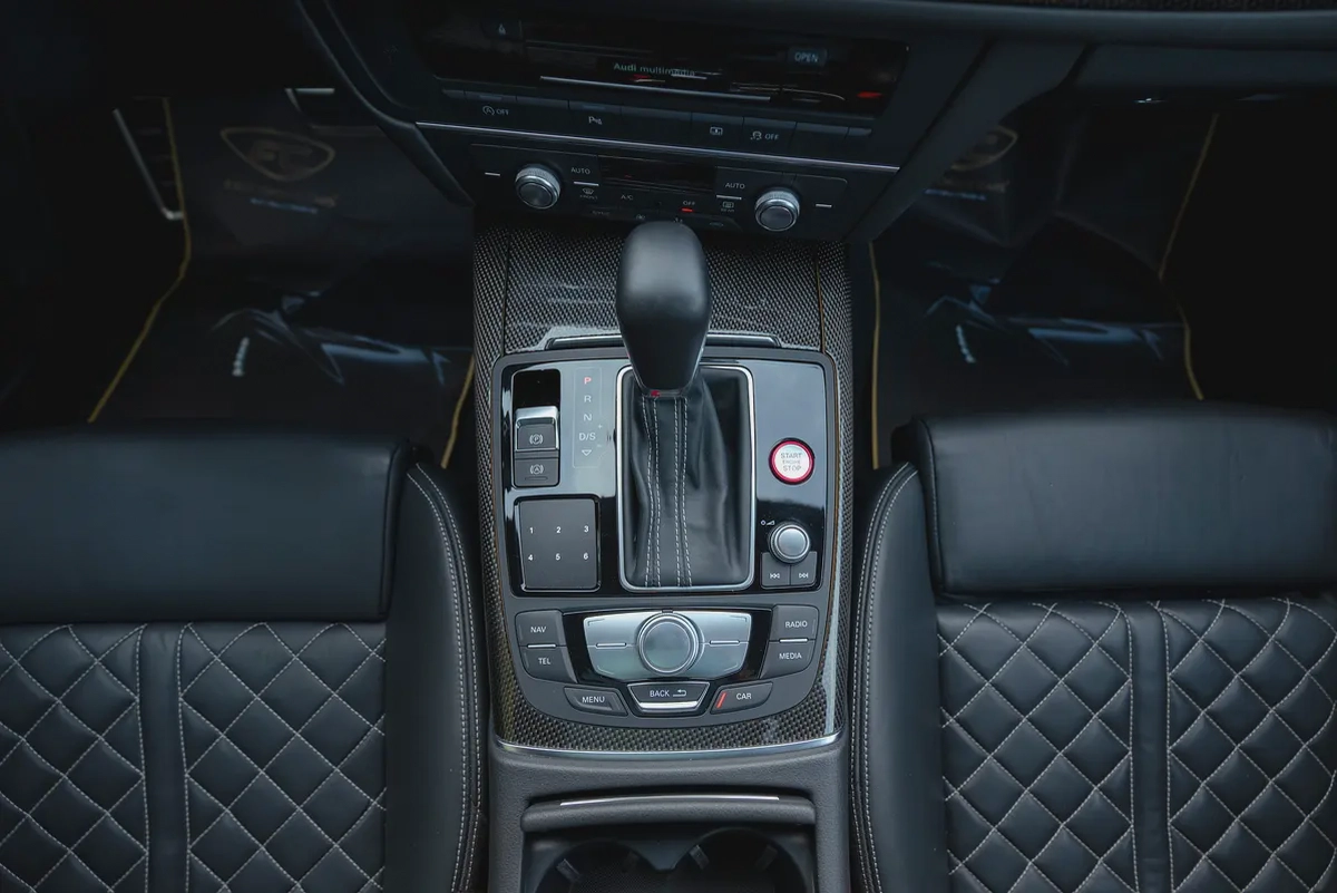 S6 4.0 TFSI QUATTRO | GCC Specs | REF#A85789-16-16