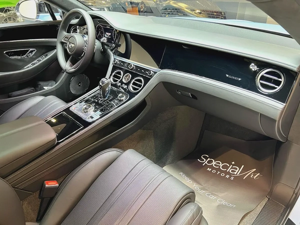 BENTLEY CONTINENTAL GT V8 *ORIGINAL MANSORY* / 2023 / BRAND NEW / FULL CARBON FIBER EXTERIOR