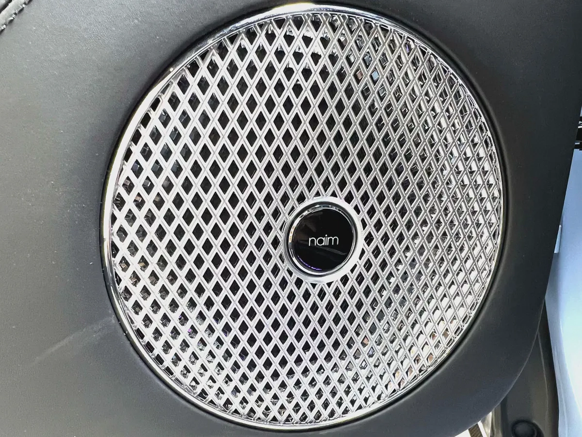 BENTLEY CONTINENTAL GT V8 *ORIGINAL MANSORY* / 2023 / BRAND NEW / FULL CARBON FIBER EXTERIOR-12-12