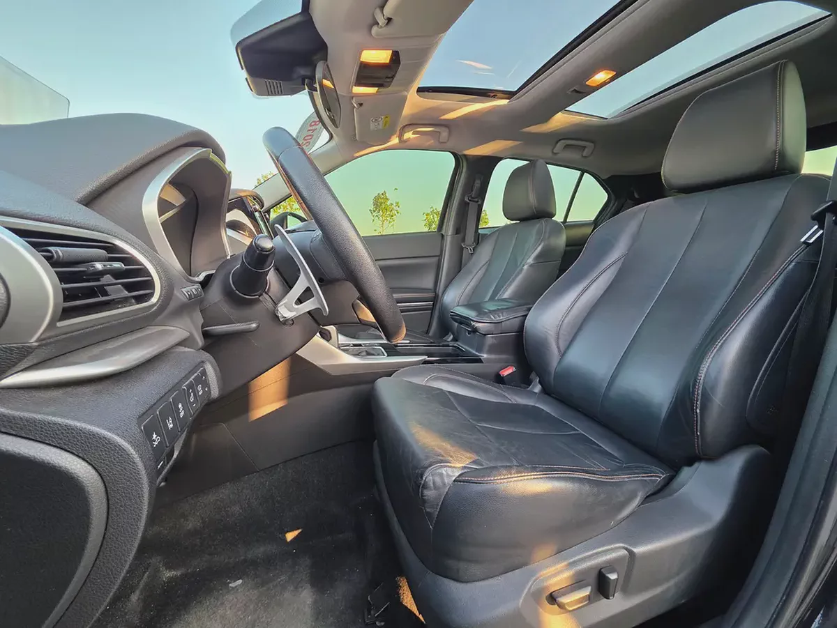 Mitsubishi Eclipse Cross GLX 2018 | GCC Specs | Well Maintained-9-9