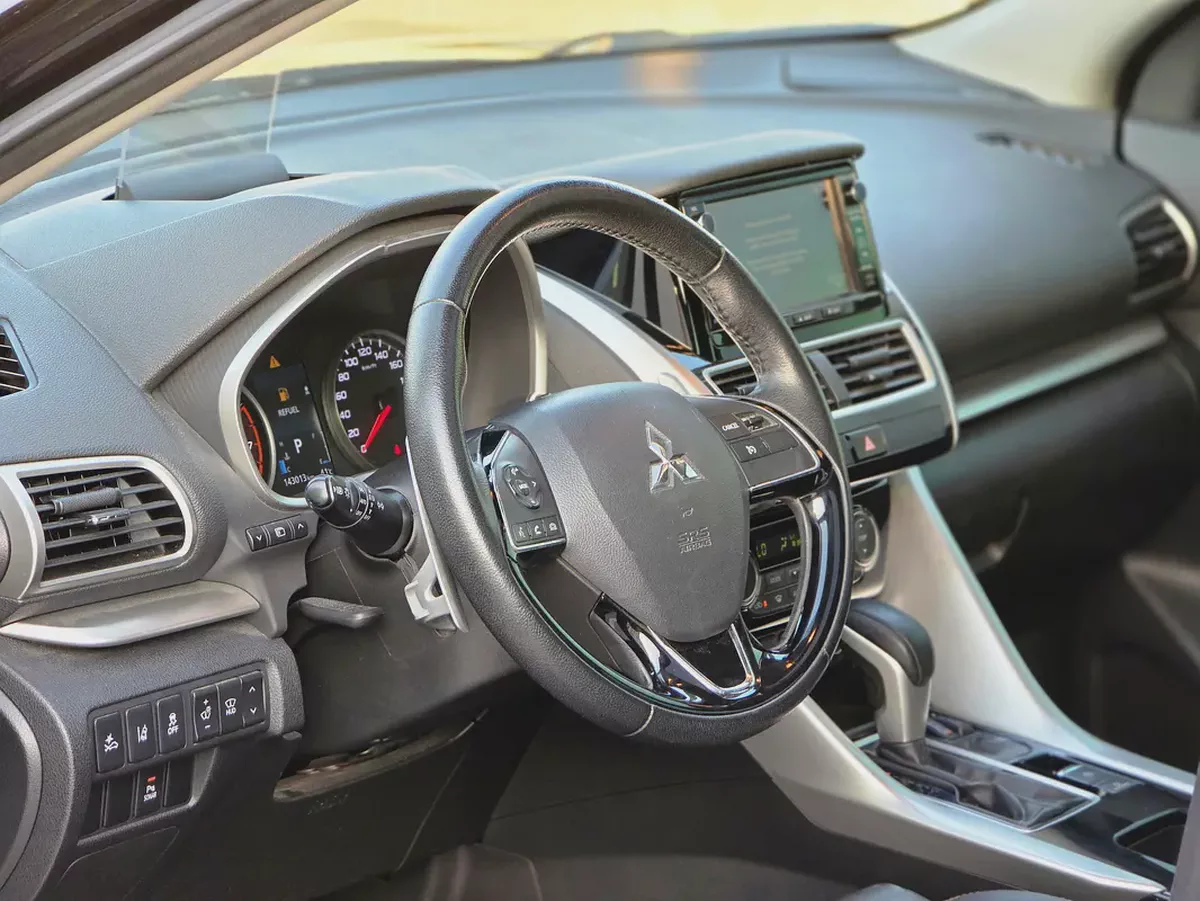 Mitsubishi Eclipse Cross GLX 2018 | GCC Specs | Well Maintained-7-7