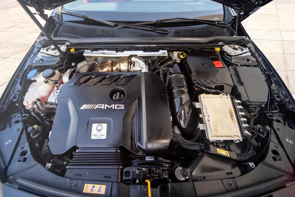 3,435 P.M | 0% DownPayment | Merc Warranty+Service | 4Matic+