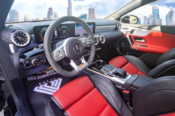 3,435 P.M | 0% DownPayment | Merc Warranty+Service | 4Matic+