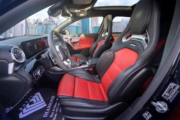 3,435 P.M | 0% DownPayment | Merc Warranty+Service | 4Matic+