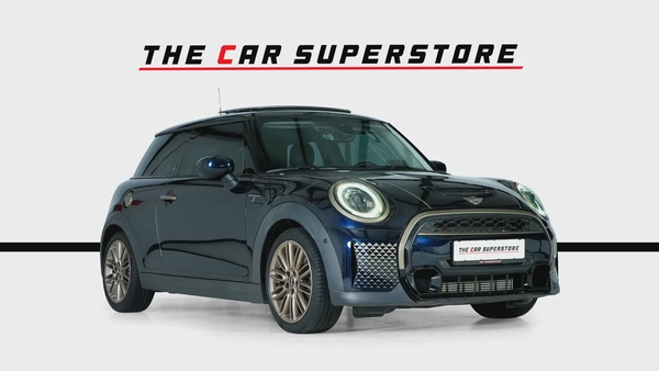 Mini Cooper S -Jubilee Edition- GCC-Mini Cooper Service History Available-Just Been Service-Special