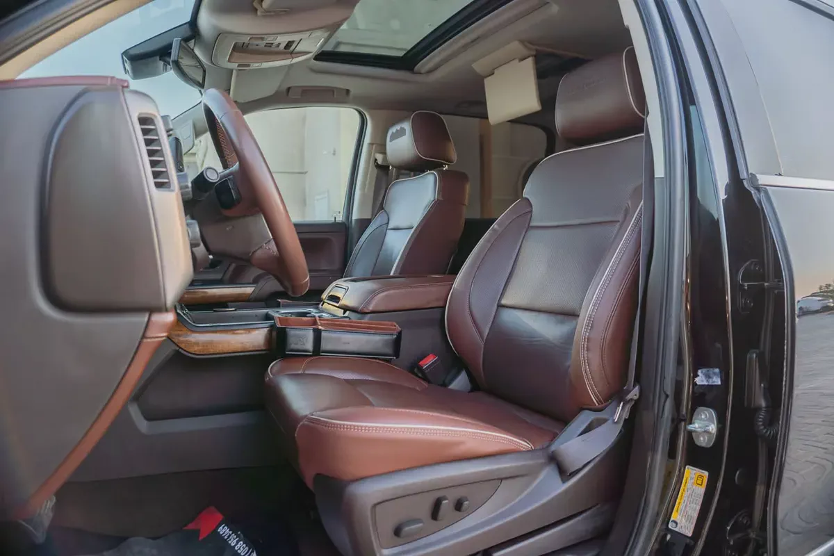 2015 Chevrolet Silverado 1500 High Country | GCC Specs-17-17