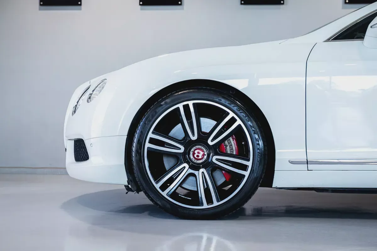 Bentley Continental GT | 2015 | GCC Specs | Full Option | Excellent Condition-5-5