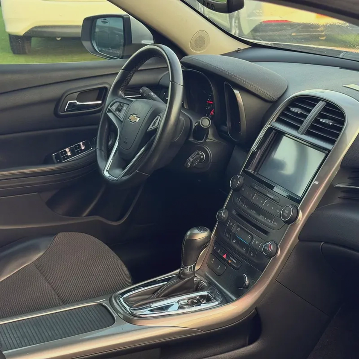 Chevrolet Malibu 2012 No Accident Korean Specs Full Option-13-13