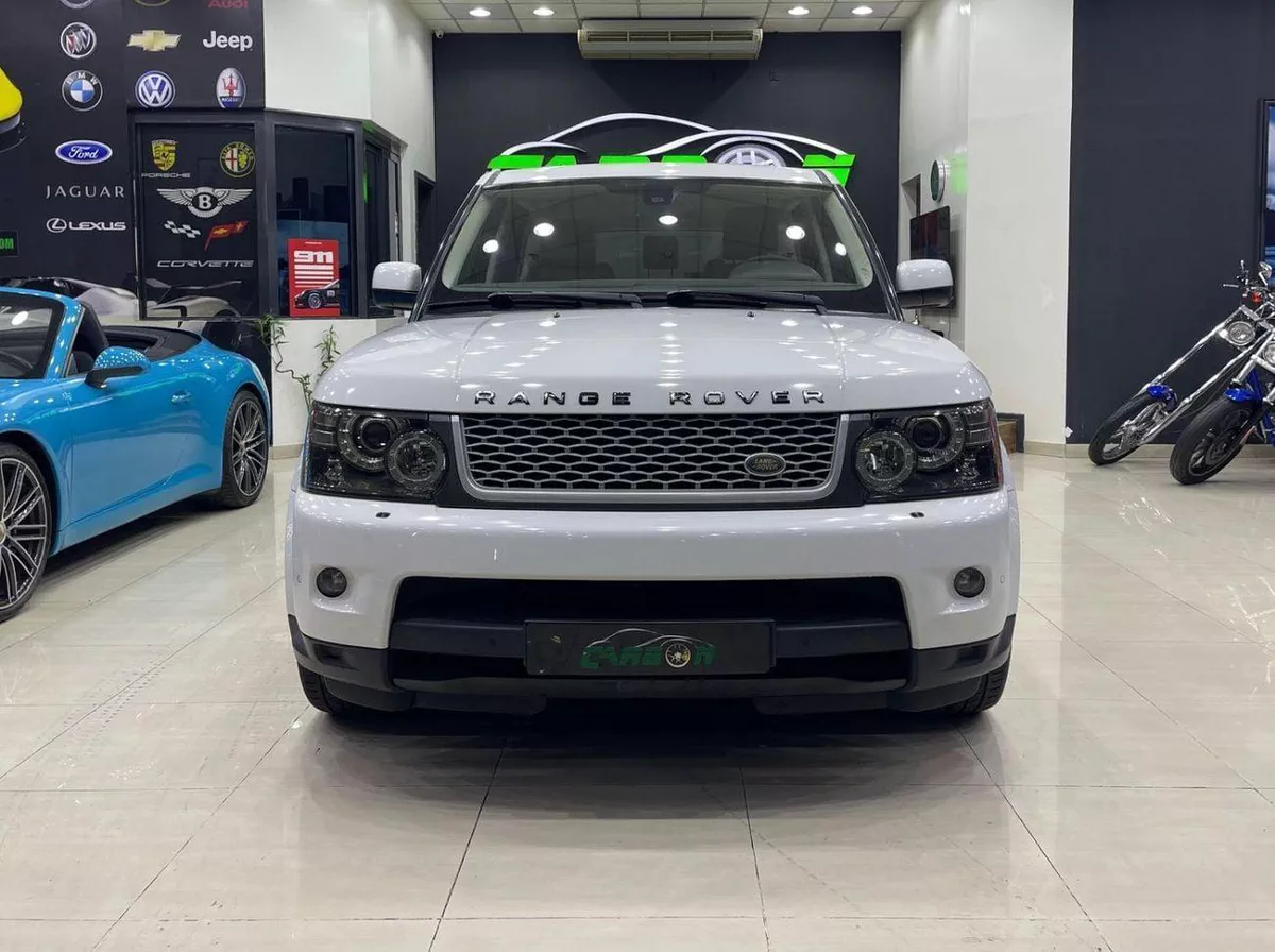 Land Rover Range Rover Sport HSE Land Rover Range Rover Sport 2011 GCC Spec Original paint-2-0