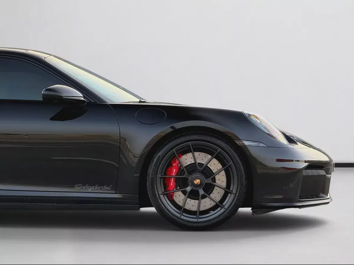 AGENCY WARRANTY UNTIL 2031 (Incl 3-Year Extended Warranty) | PORSCHE 911 CARRERA GT | 2026-7-7