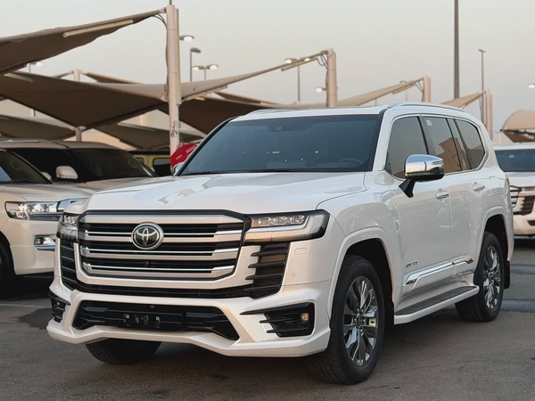 Toyota Land Cruiser 2024 VXR GCC Specs - تويوتا لاند كروزر 2024 VXR توين تيربو