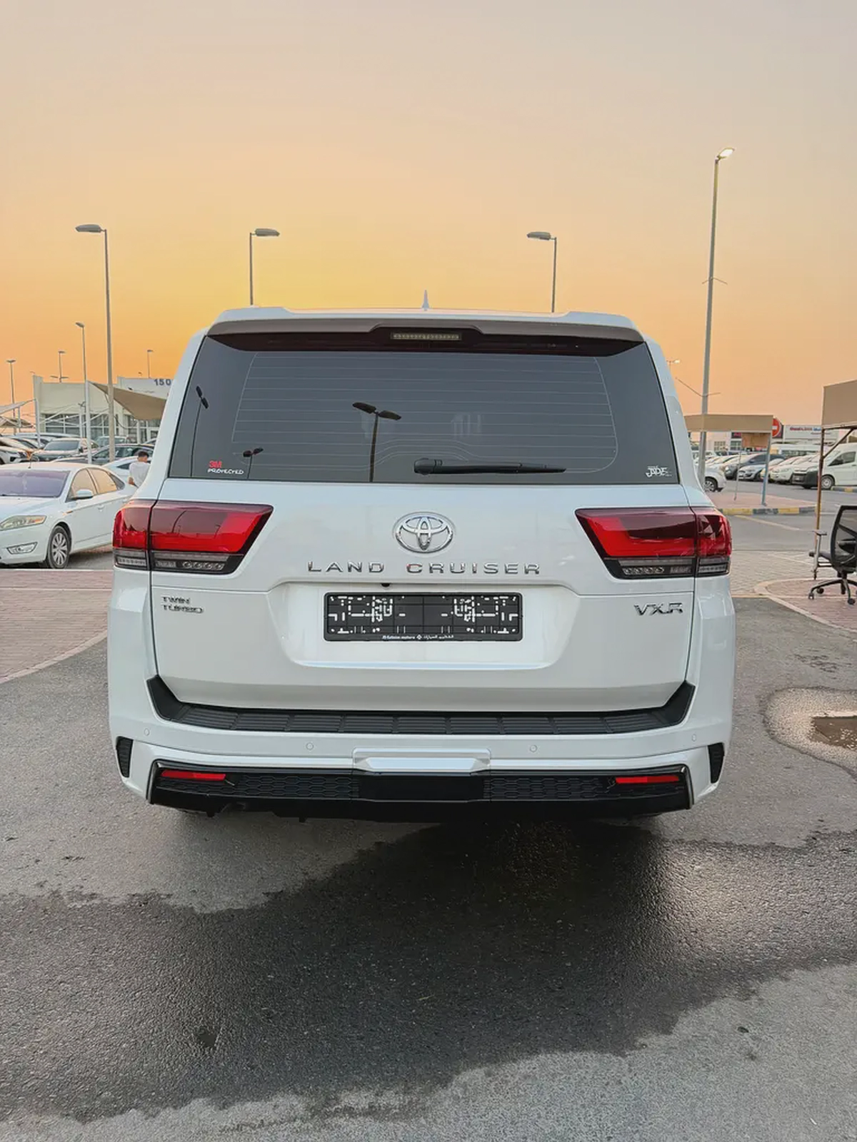 Toyota Land Cruiser 2024 VXR GCC Specs - تويوتا لاند كروزر 2024 VXR توين تيربو-8-8