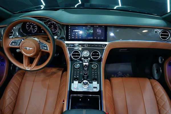 Bentley Continental GTC V8