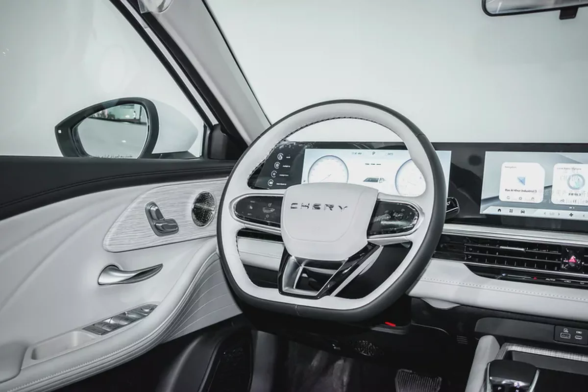 2YR WARRANTY | AED 1,300 PM | GCC | 1.5L PLUG-IN HYBRID | 1,200KMS RANGE-9-9