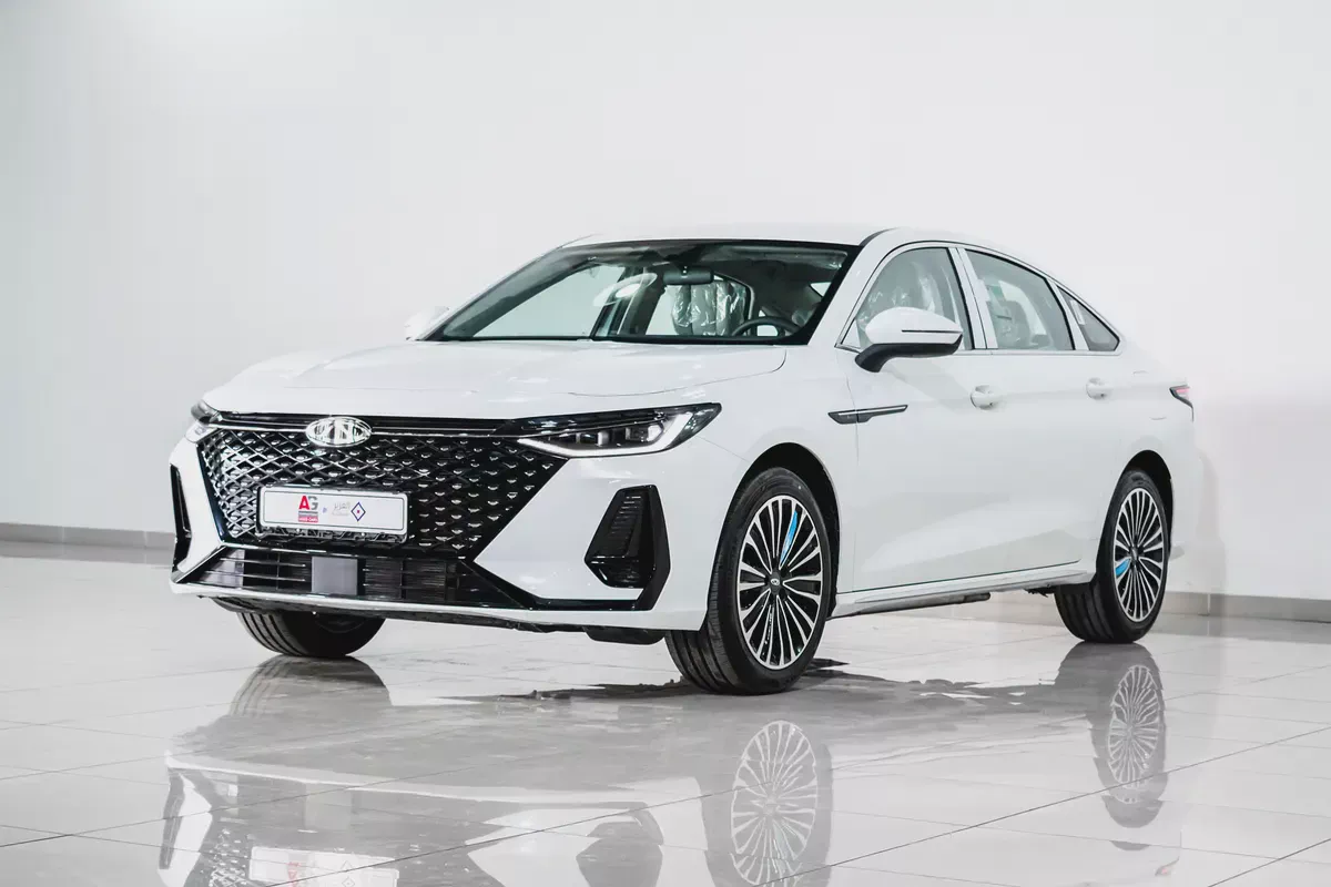 2YR WARRANTY | AED 1,300 PM | GCC | 1.5L PLUG-IN HYBRID | 1,200KMS RANGE