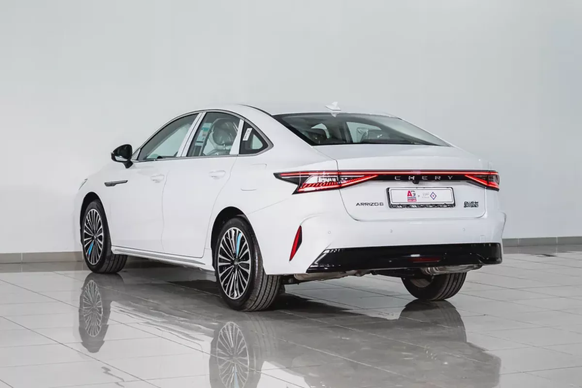 2YR WARRANTY | AED 1,300 PM | GCC | 1.5L PLUG-IN HYBRID | 1,200KMS RANGE-5-5