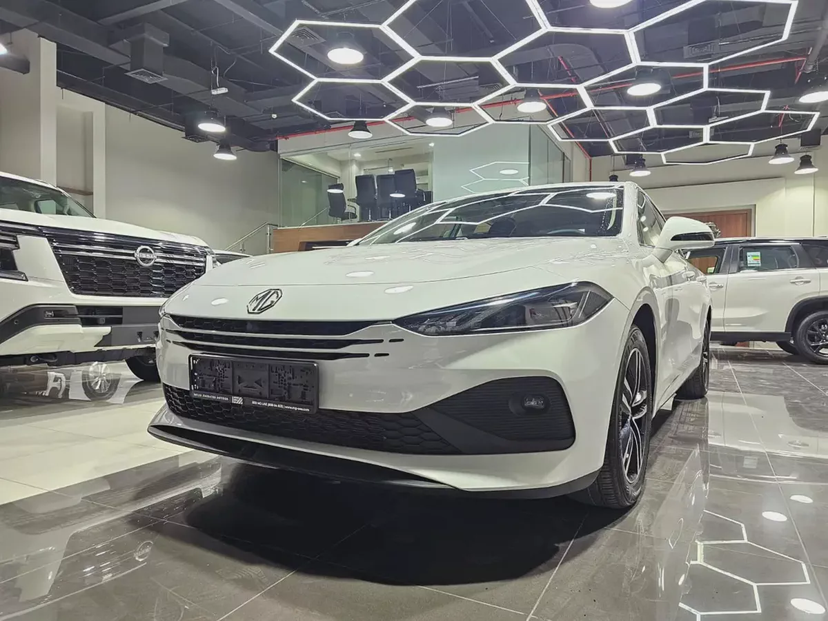 MG MG 8 2026 GCC