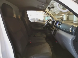 Nissan Urvan NV350 3Seater V4 2.5 Chiller Van 2022 Model GCC Specs In Perfect Condition