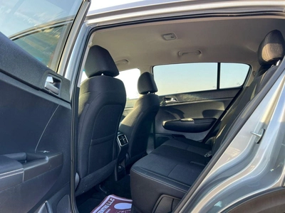 Kia Sportage LX 2020 Kia Spotage Mid-Option - 2.4L V4 - Rear Camera - Electric Seat-15