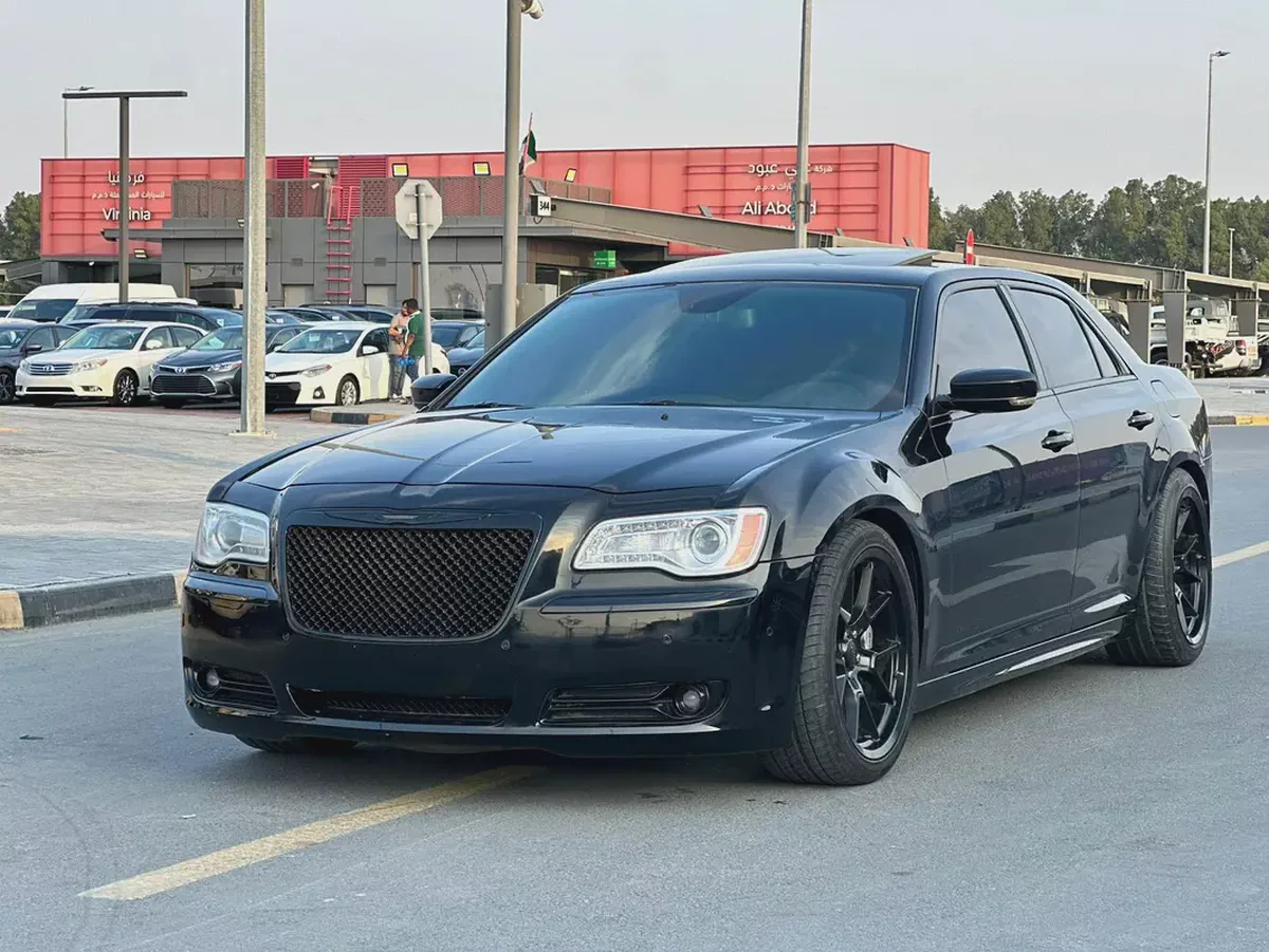 كرايسلر SRT مواصفات خليجية 2014 بحالة جيدة-2-2