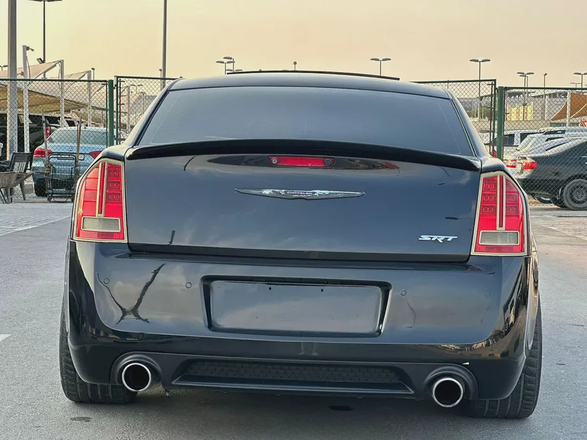 كرايسلر SRT مواصفات خليجية 2014 بحالة جيدة-6-6
