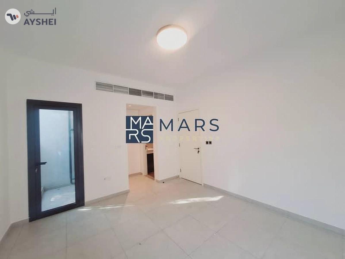 02 BEDROOMS TOWNHOUSE IS AVAILABLE FOR RENT IN ALJADA-10-10
