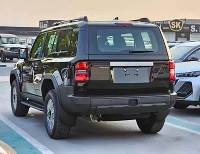 Toyota Prado TURBO ALL ROUNDER || 2.4L PETROL V4 | SUNROOF | DIFF-LOCK | RR CAMERA | ALLOY WHEELS | SQUARE LIGHTS-4