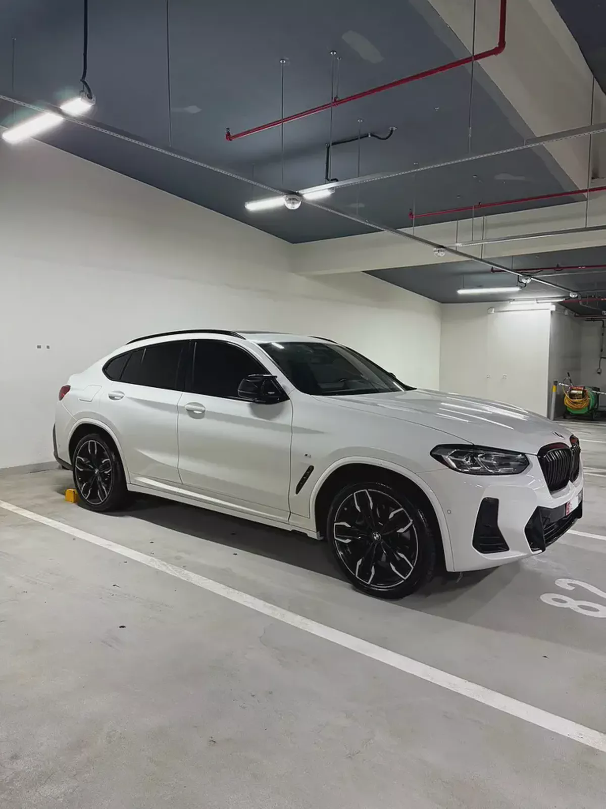 Pristine 2023 BMW X4 M40i | GCC Specs | Low Mileage | Warranty & Service-2-2