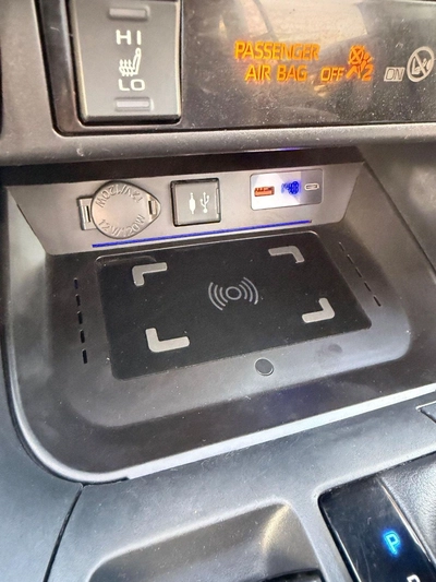 Toyota RAV4 Hybrid XLE 2.5L-7
