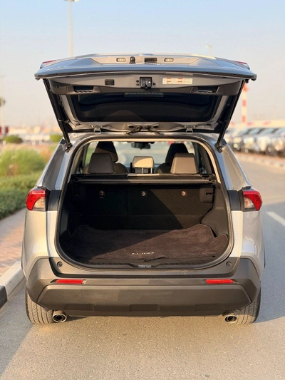 Toyota RAV4 Hybrid XLE 2.5L-22