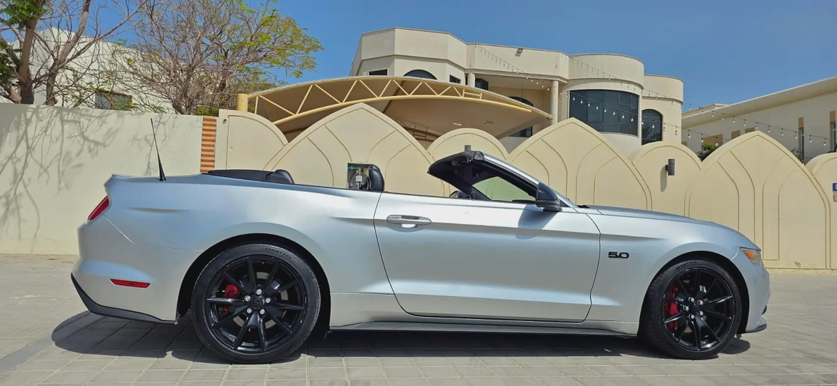 2015-Ford Mustang GT-Full option-Excellent Condition-6-6
