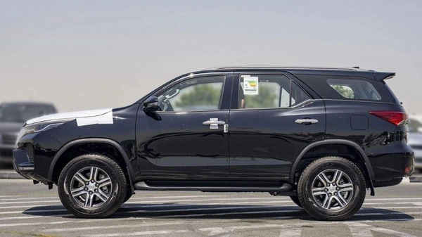Toyota Fortuner Toyota Fortuner 2.7L Petrol AT Full Option 4x4 MY 2024