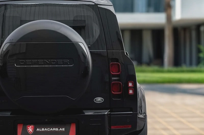 4,309 P.M |  Defender SE P300 | 0% Downpayment | Land Rover Warranty!-5