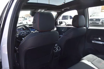 MERCEDES BENZ GLB250 AMG 4MATIC 2025 | WHITE-11