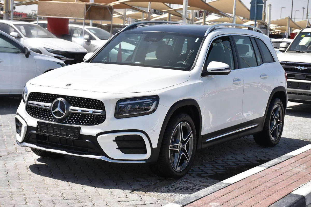 MERCEDES BENZ GLB250 AMG 4MATIC 2025 | WHITE