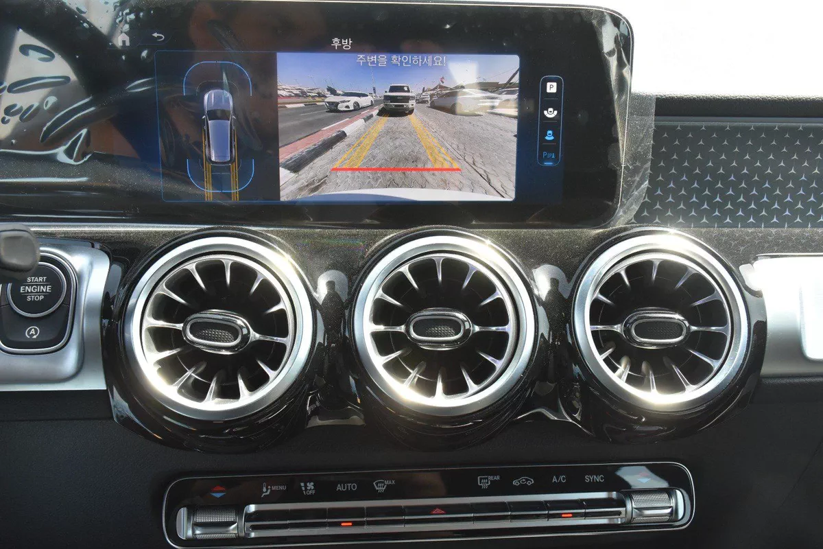 MERCEDES BENZ GLB250 AMG 4MATIC 2025 | WHITE-16-16