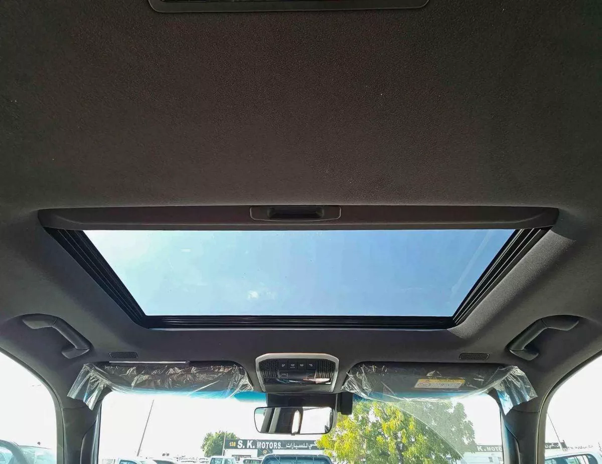 Toyota Land Cruiser VXR / FULL OPTION / 3.3L DIESEL / PWR SEATS / RADAR / JBL SPEAKERS (CODE # VXR)-15-0