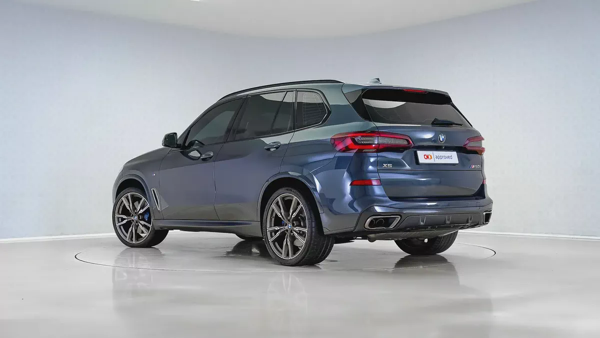 2022 BMW X5 M50i | GCC Specs | BMW Warranty & Service Contract August 2027-1-1