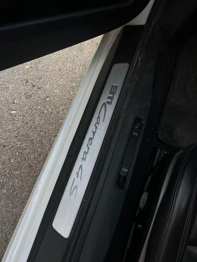 Porsche 911 Carrera 4S 3.0L (444 HP) Coupe-3
