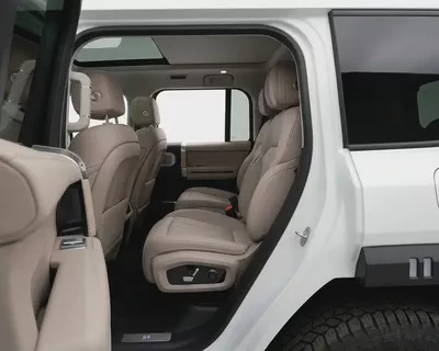 Jetour G700 Luxury 2026 | GCC Specs | 2 Keys | AED 4,112 / Monthly-14