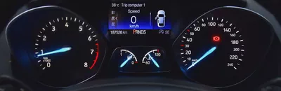 AED 555 EMi at 0% DP | Ford Escape Titanium AWD ( 2019 Model ) in Grey Color GCC Specs-12