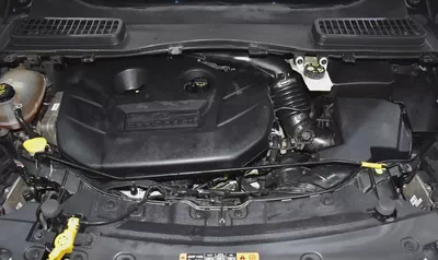 AED 555 EMi at 0% DP | Ford Escape Titanium AWD ( 2019 Model ) in Grey Color GCC Specs-17