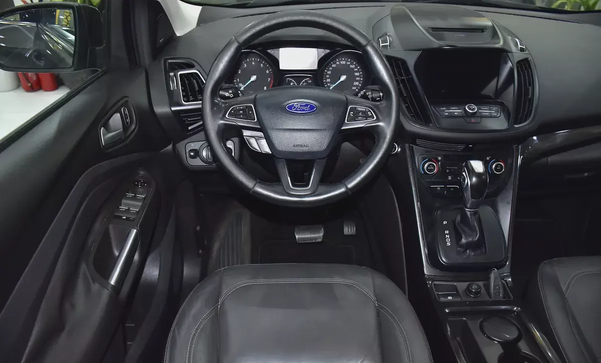 AED 555 EMi at 0% DP | Ford Escape Titanium AWD ( 2019 Model ) in Grey Color GCC Specs-11-11