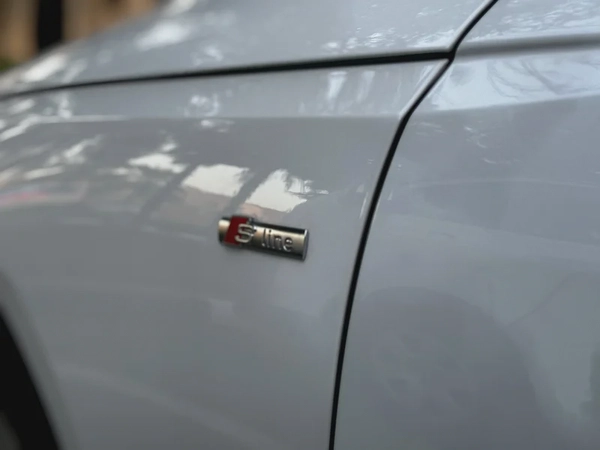 Audi A4 S4 kit in agency condition