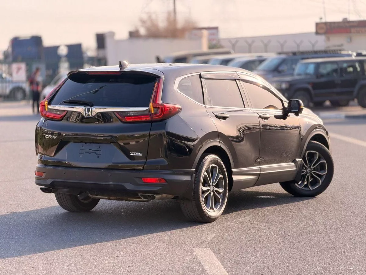 Honda CR-V TOURING Full option 2.0L 2022-3-0