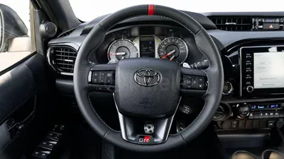 Toyota Hilux GR SPORT-9